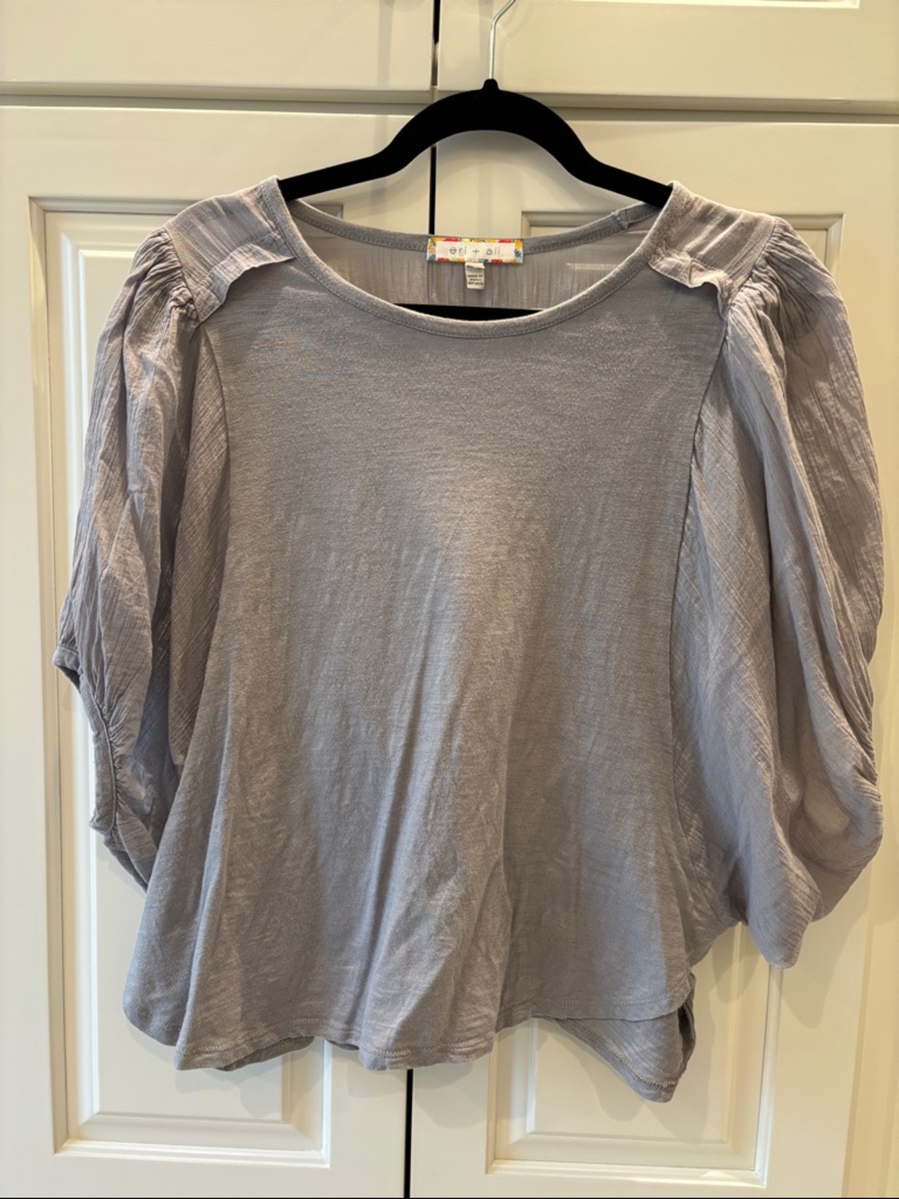 Women's Light Gray Puff-Sleeve Short Sleeve Top